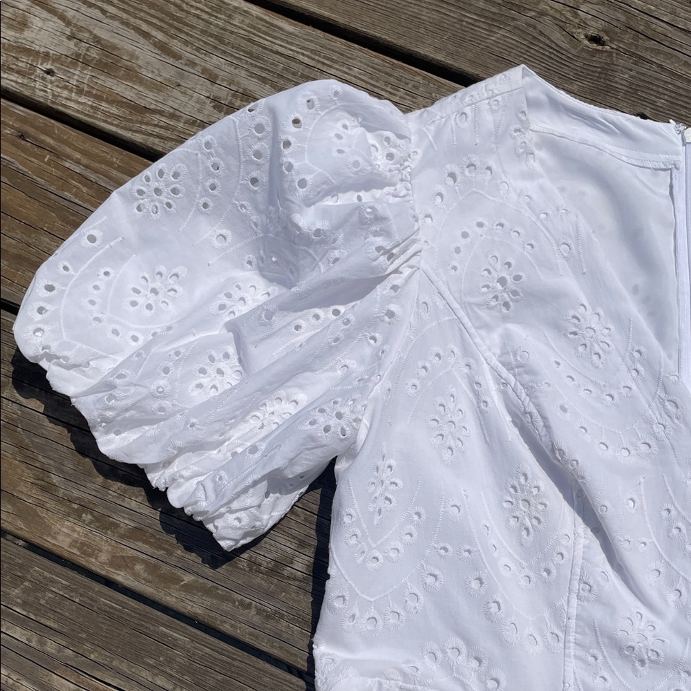 Express White Eyelet Romper - Picture 4 of 16